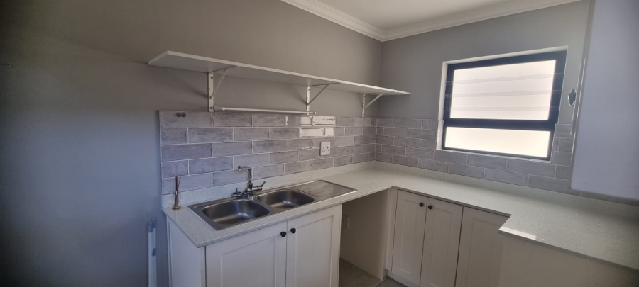 3 Bedroom Property for Sale in Sunset Estate Western Cape